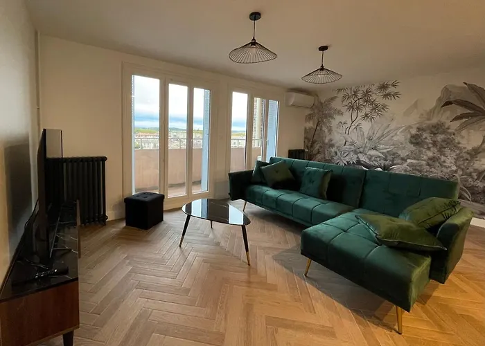 Appartement Cosy Avec Vue Imprenable Sur La Cite